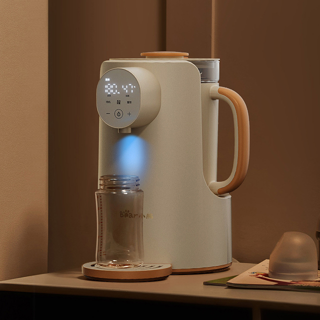 Dispensador de água instantâneo para fórmula para bebês